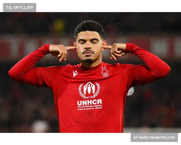 诺丁汉森林吉布斯-怀特 战术作用显著